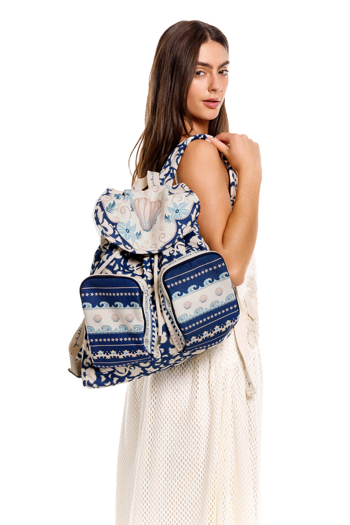 Vestidos de baño y Ropa de Playa Agua bendita